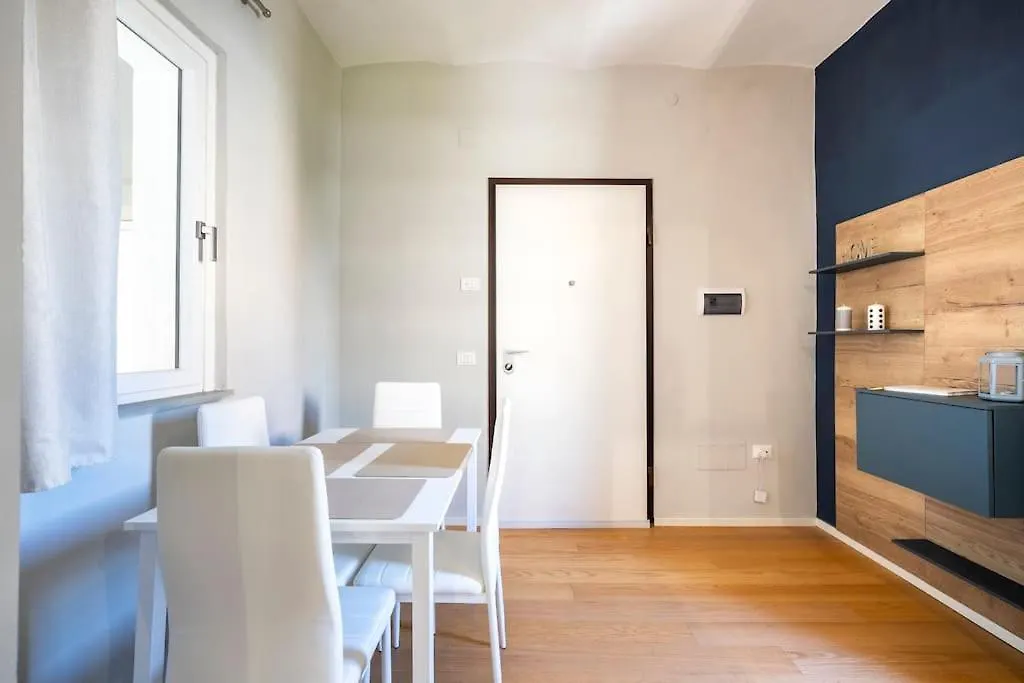 דירה ארצו Anna Home - 5 Minuti Centro Storico - Moderno Appartamento איטליה